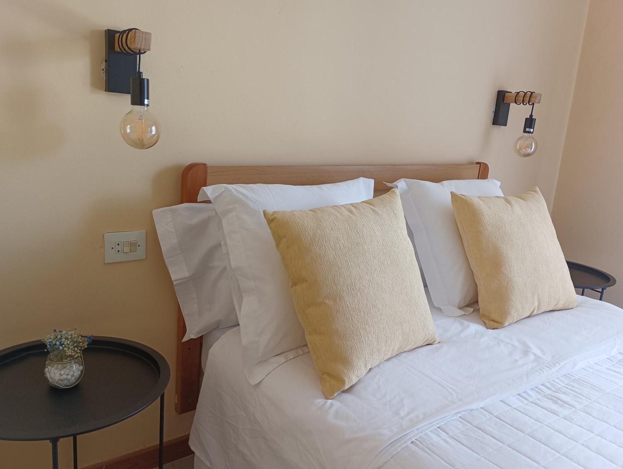 Hostal Pension Mar De Plata Lugo Exterior photo